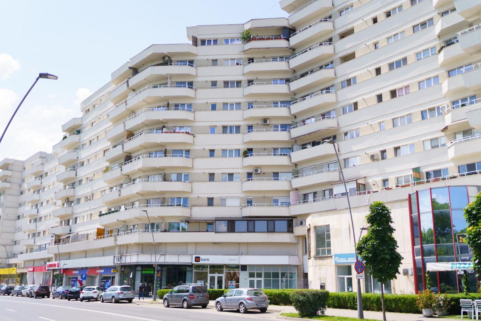 Pasiro Aparthotel Алба-Юлія Екстер'єр фото